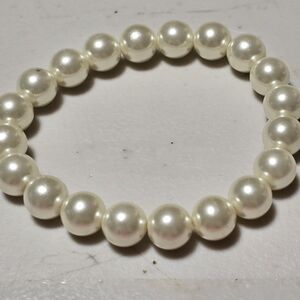 Faux Pearl Stretchy Bracelet